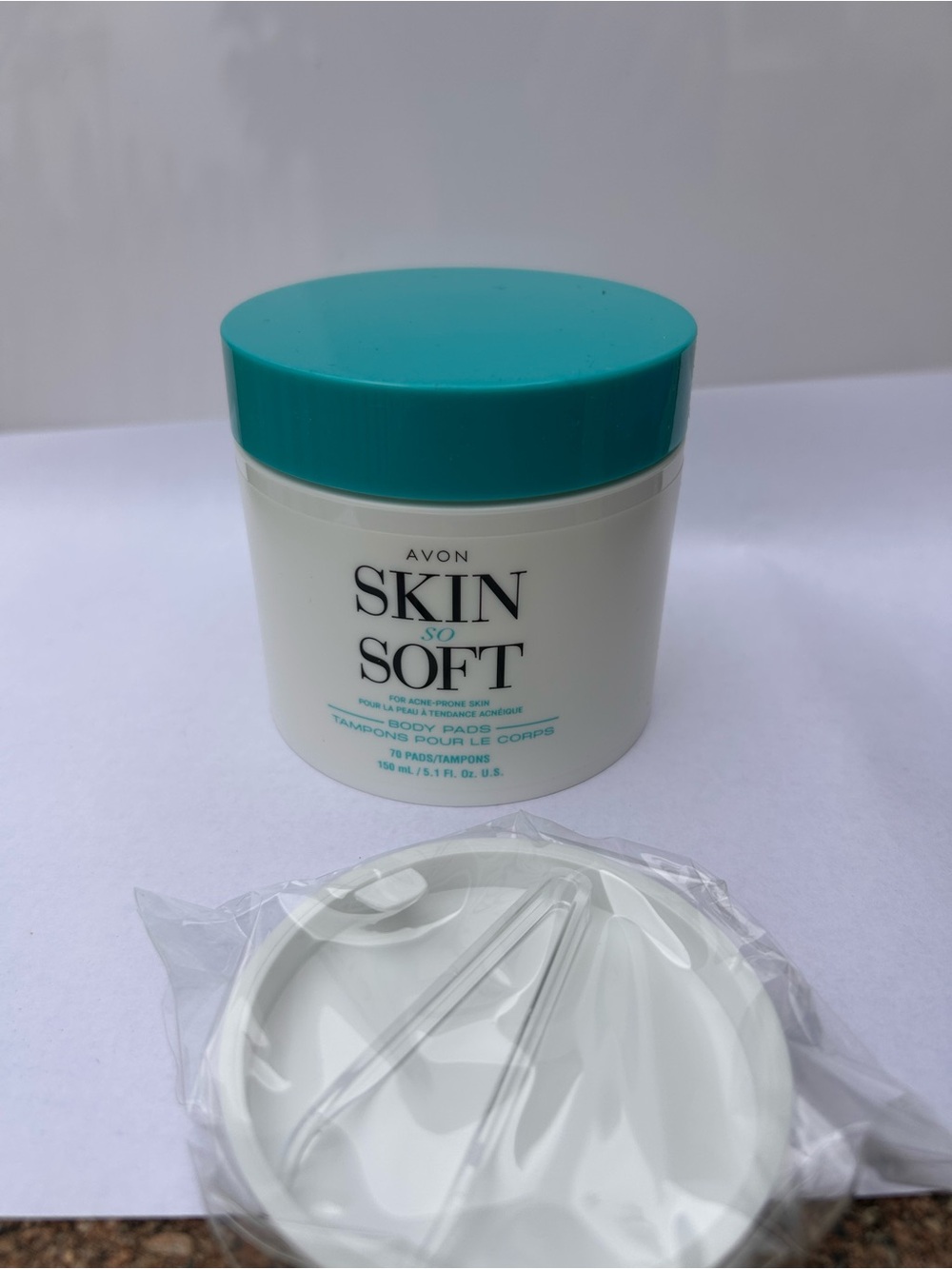 Avon Skin So Soft Body Pads - Teal Lid